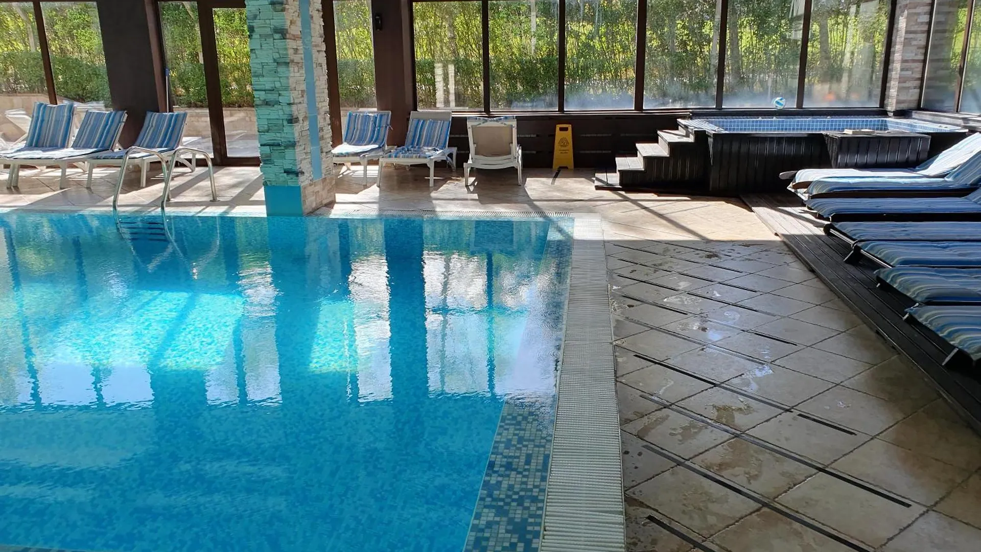 Apartment Azax In Terra Complex 班斯科